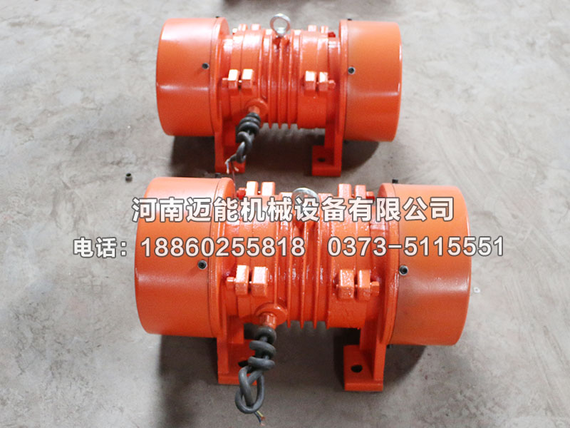 YZU-8-4A型振動(dòng)電機(jī)已發(fā)貨南京，請(qǐng)趙經(jīng)理注意查收！